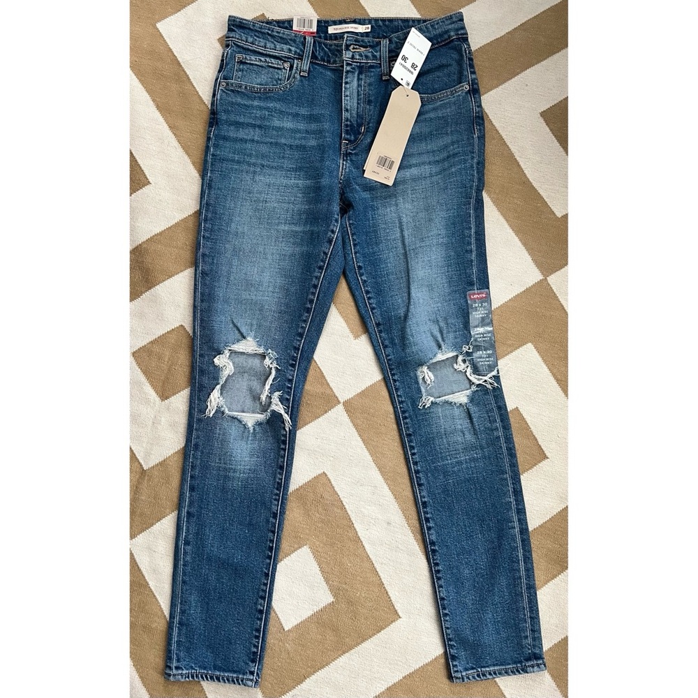 Levi’s NWT 721 High Rise Skinny